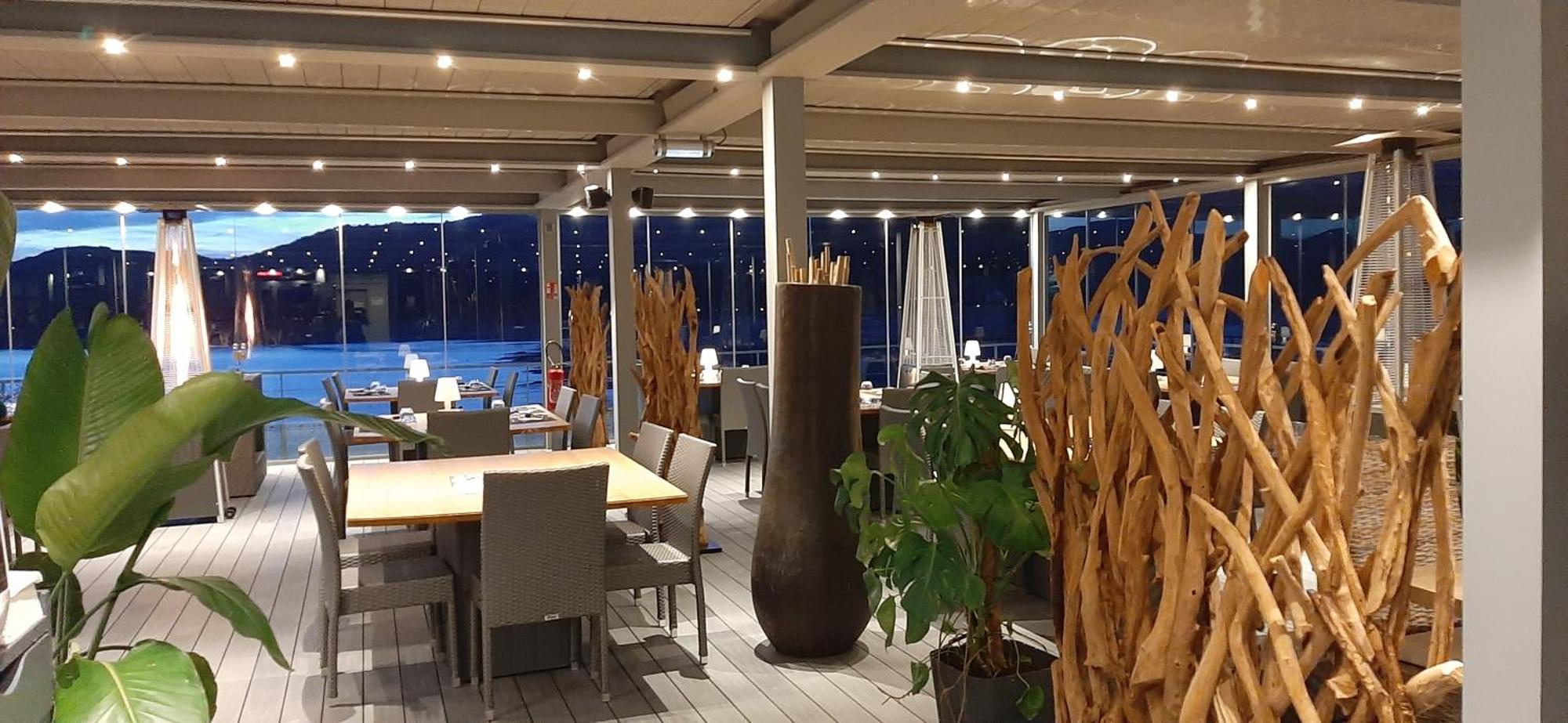 Hotel Les Flots Bleus سافين المظهر الخارجي الصورة